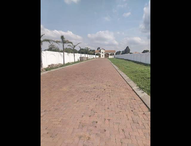 LAND FOR SALE IN KLIPPOORTJIE